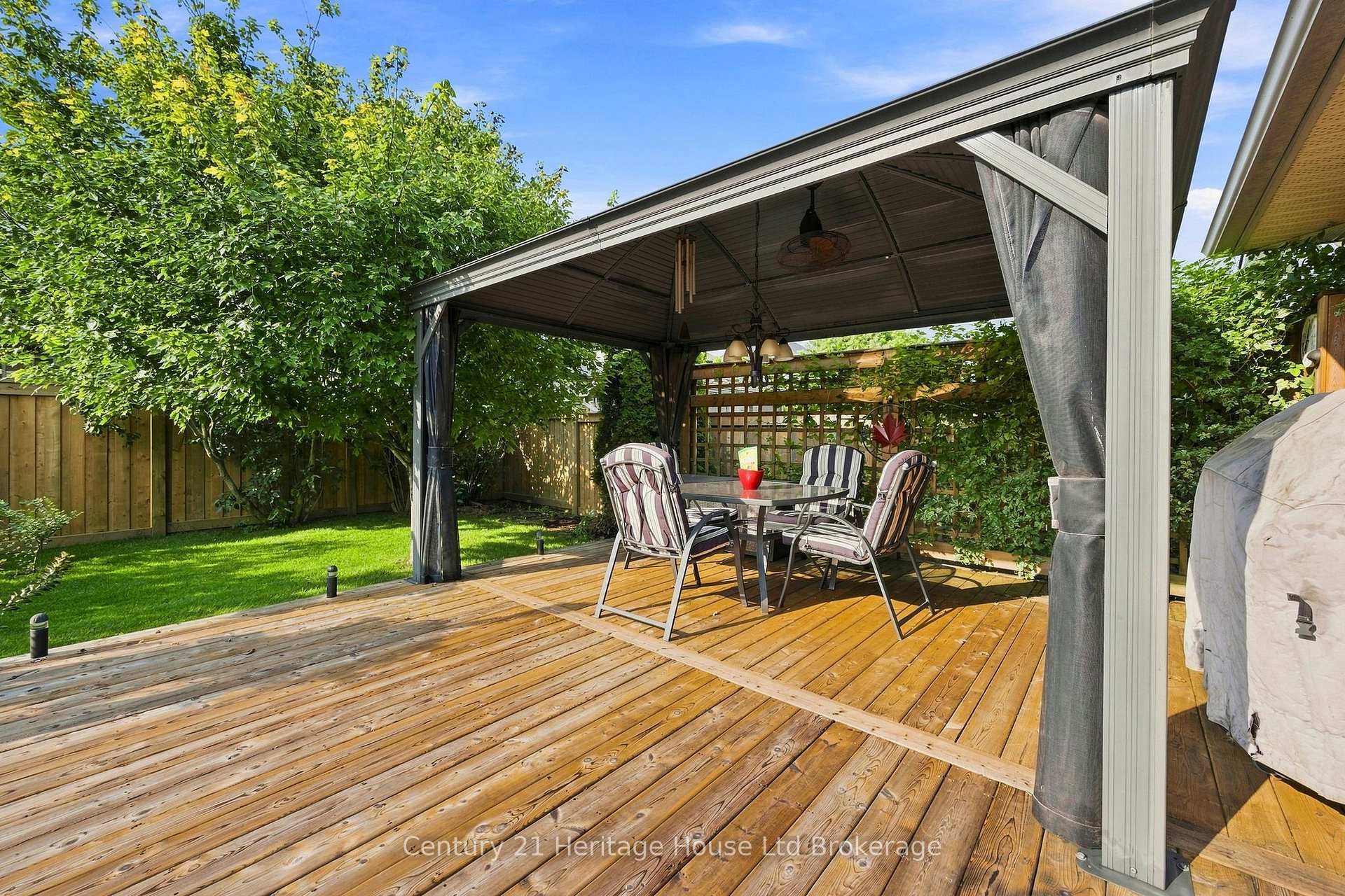 Photo 30 of 43 Beech Boulevard, Tillsonburg — HOMEH