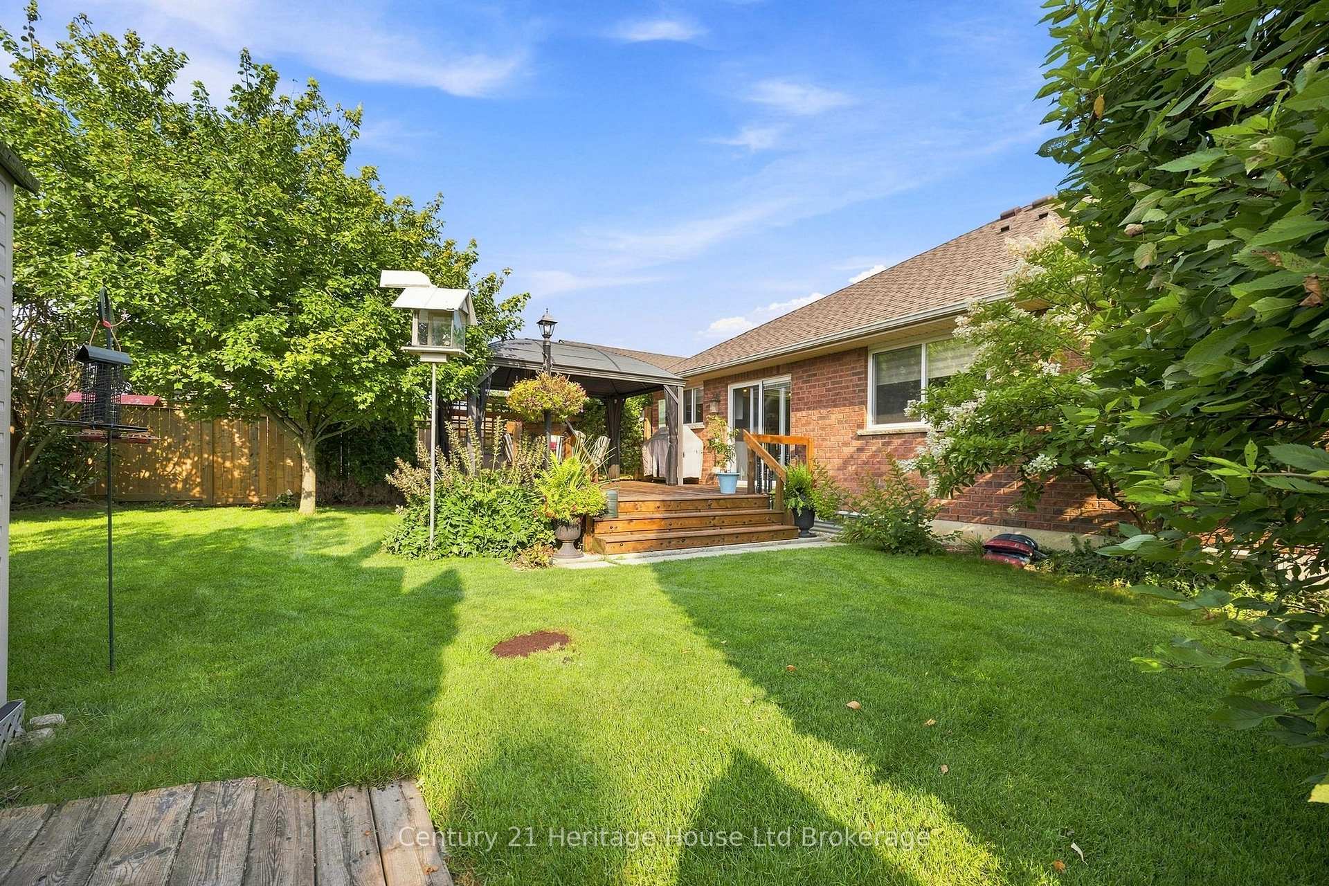 Photo 34 of 43 Beech Boulevard, Tillsonburg — HOMEH