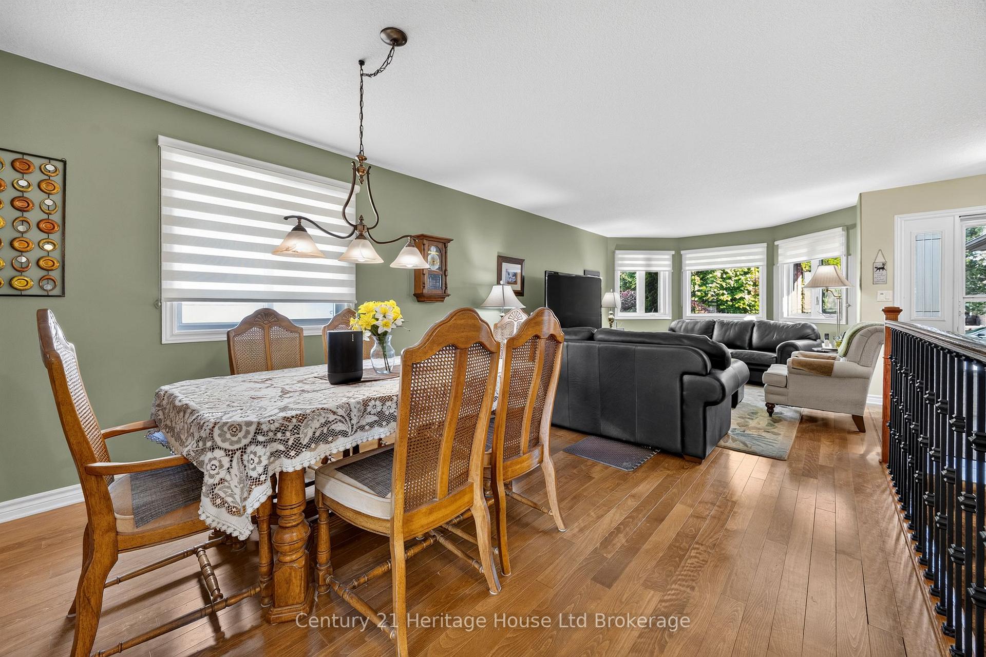 Photo 36 of 43 Beech Boulevard, Tillsonburg — HOMEH