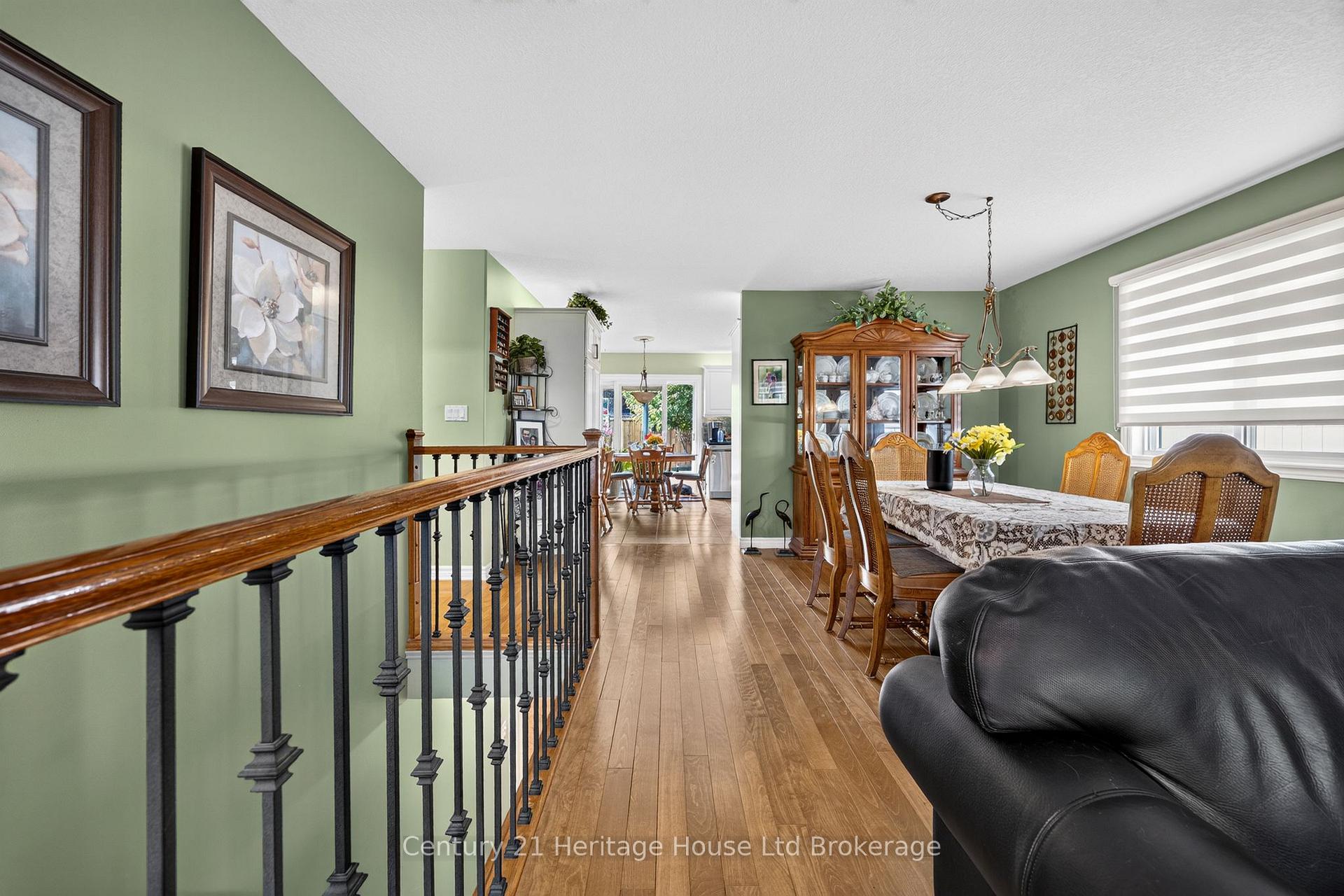 Photo 38 of 43 Beech Boulevard, Tillsonburg — HOMEH