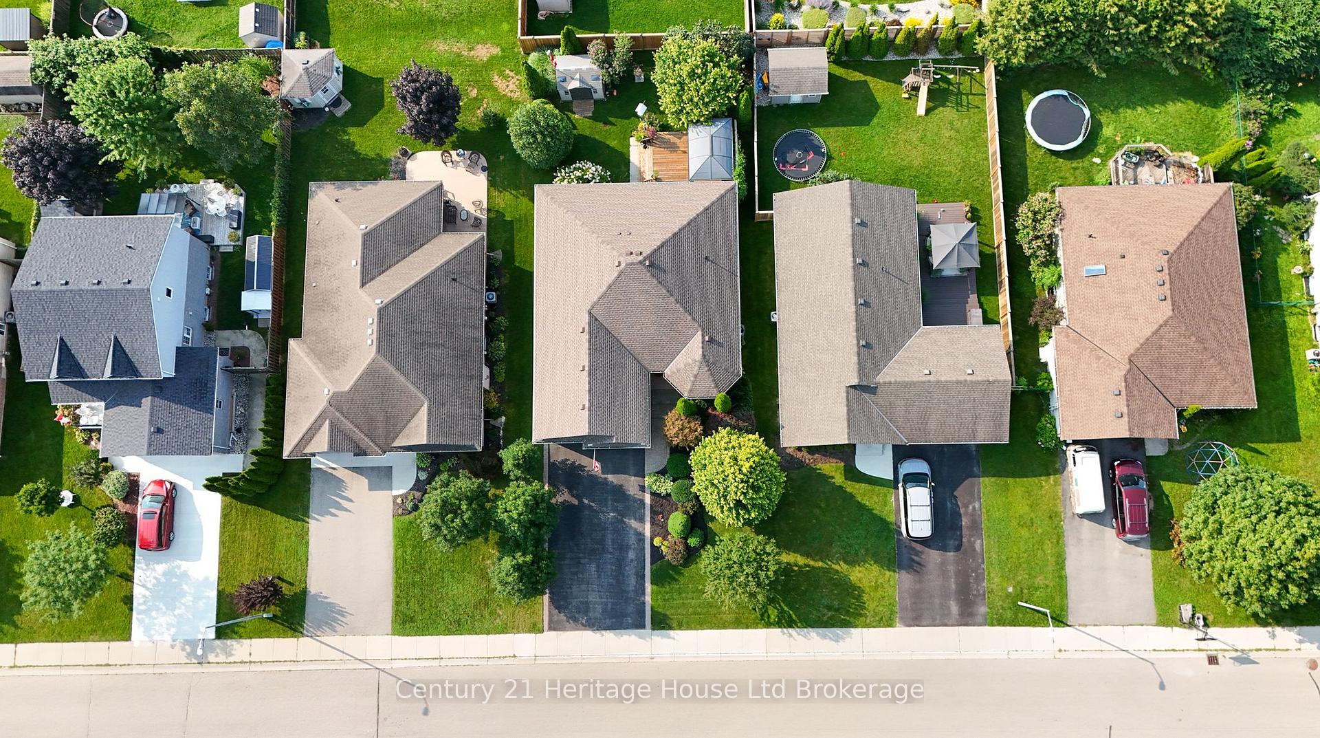 Photo 41 of 43 Beech Boulevard, Tillsonburg — HOMEH