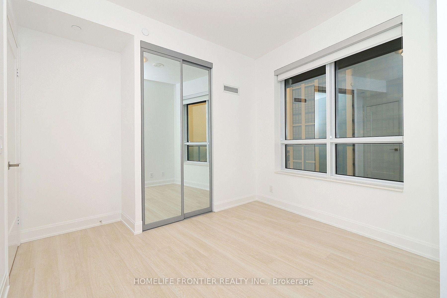 Photo 8 of Unit 1606, 12 Gandhi Lane, Markham, Commerce Valley — HOMEH