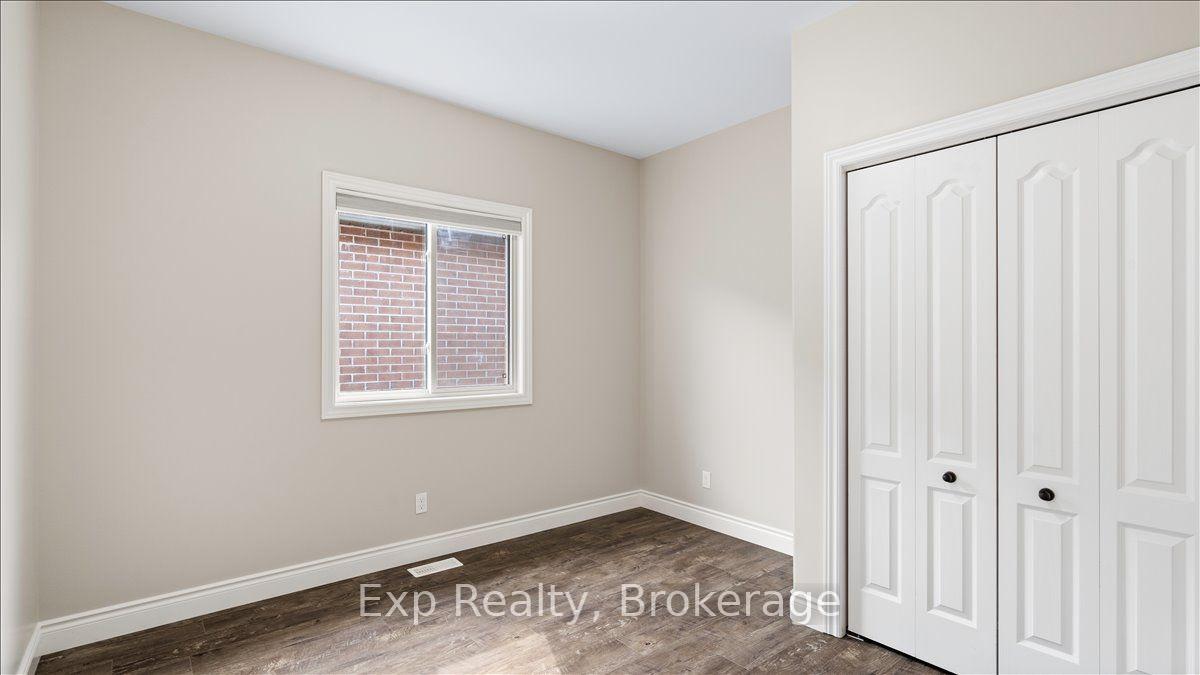 Photo 10 of 3 Farmington Crescent, Belleville, Thurlow Ward — HOMEH