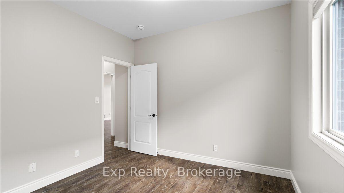 Photo 11 of 3 Farmington Crescent, Belleville, Thurlow Ward — HOMEH