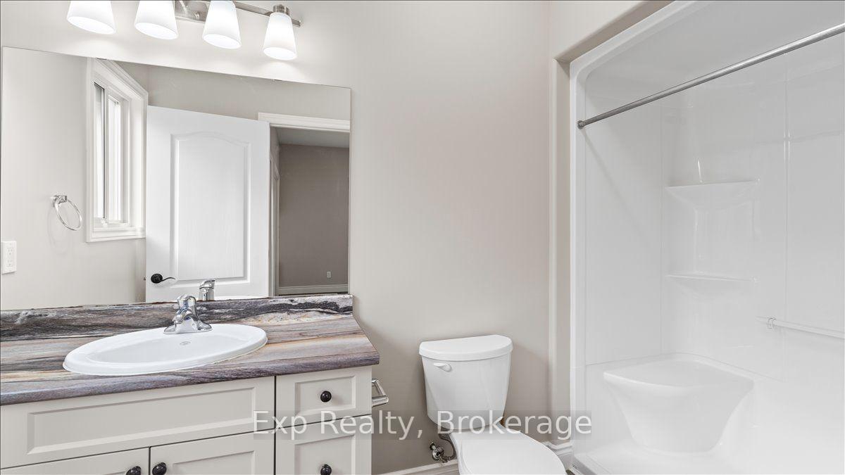 Photo 15 of 3 Farmington Crescent, Belleville, Thurlow Ward — HOMEH