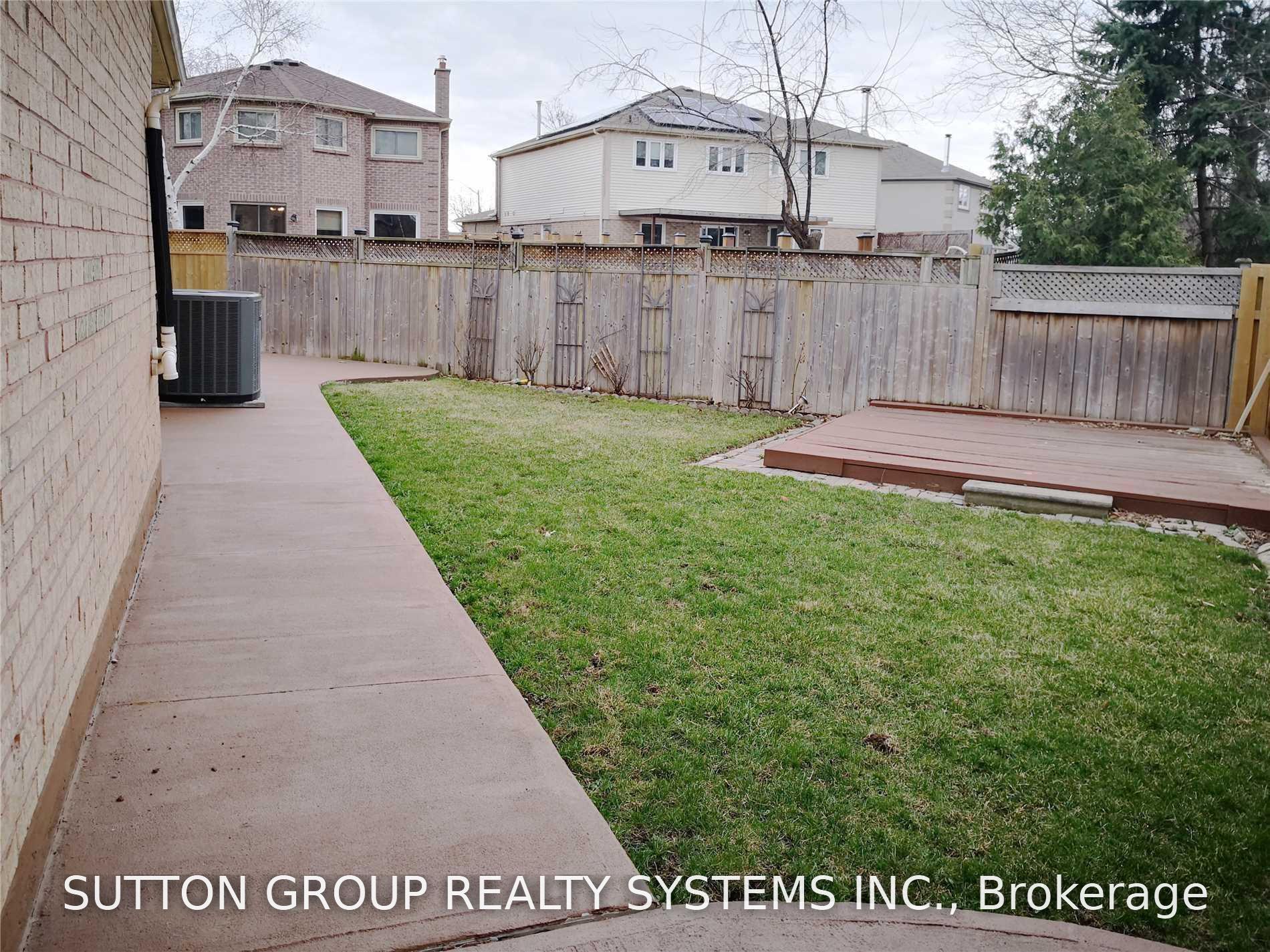 Photo 22 of Unit Upper, 6005 Tenth Line, Mississauga, Lisgar — HOMEH