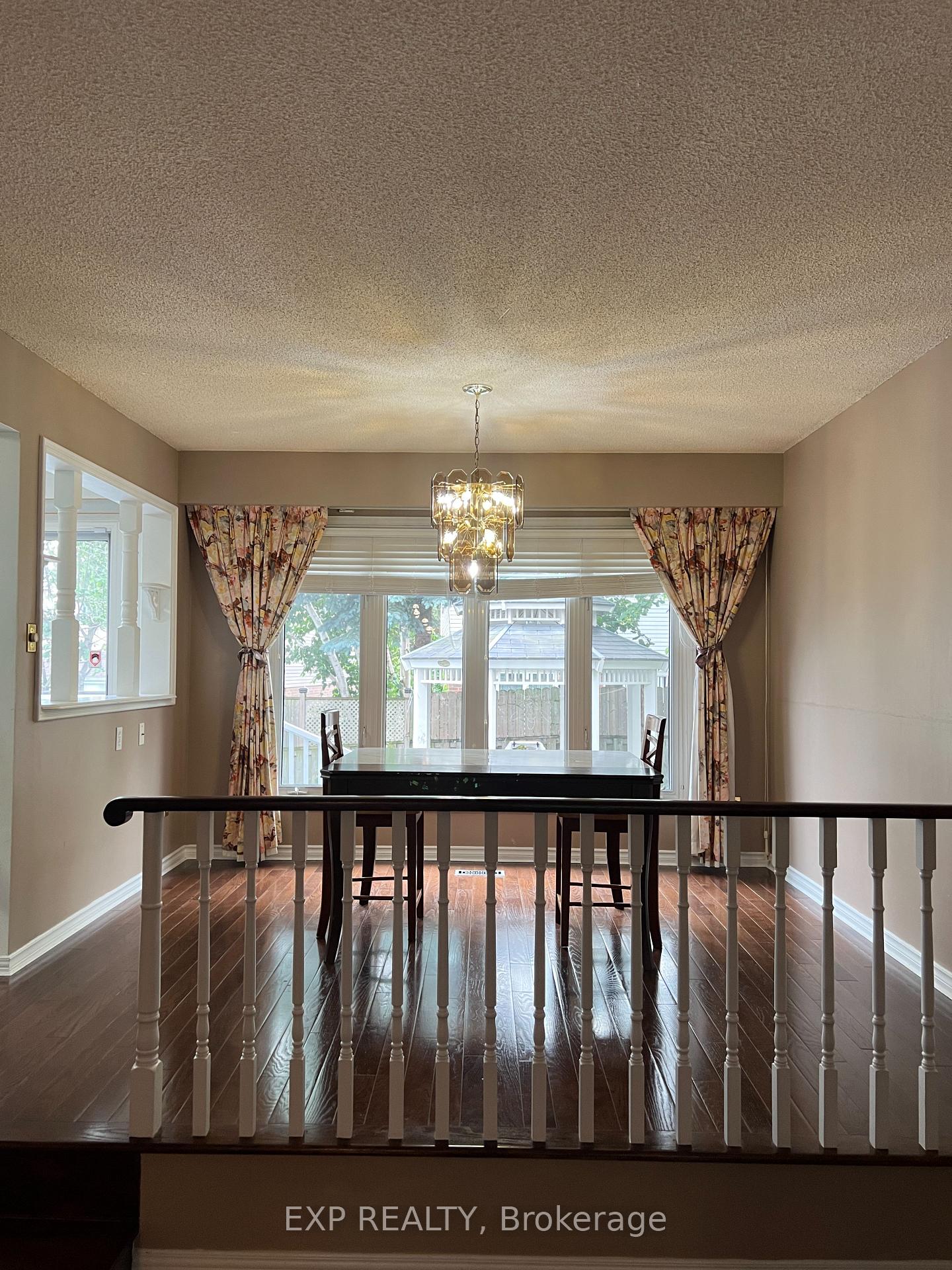 Photo 7 of 1009 Meadowridge Crescent, Pickering, Liverpool — HOMEH
