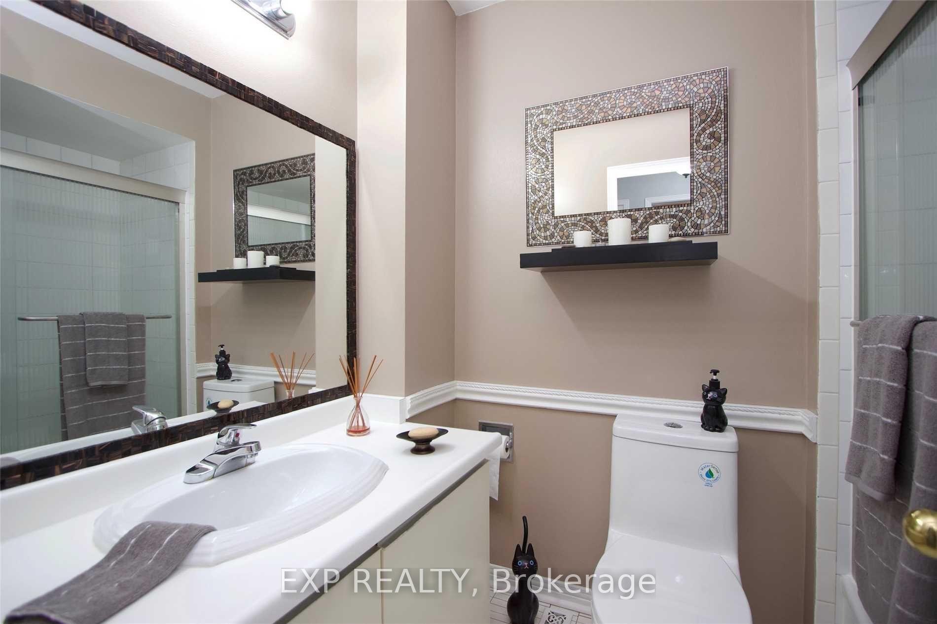 Photo 9 of 1009 Meadowridge Crescent, Pickering, Liverpool — HOMEH