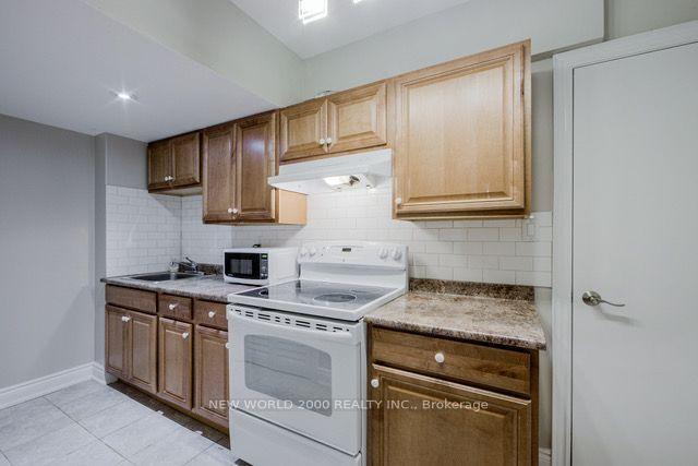 Photo 7 of 27 Lavender Road, Toronto, Keelesdale-Eglinton West — HOMEH