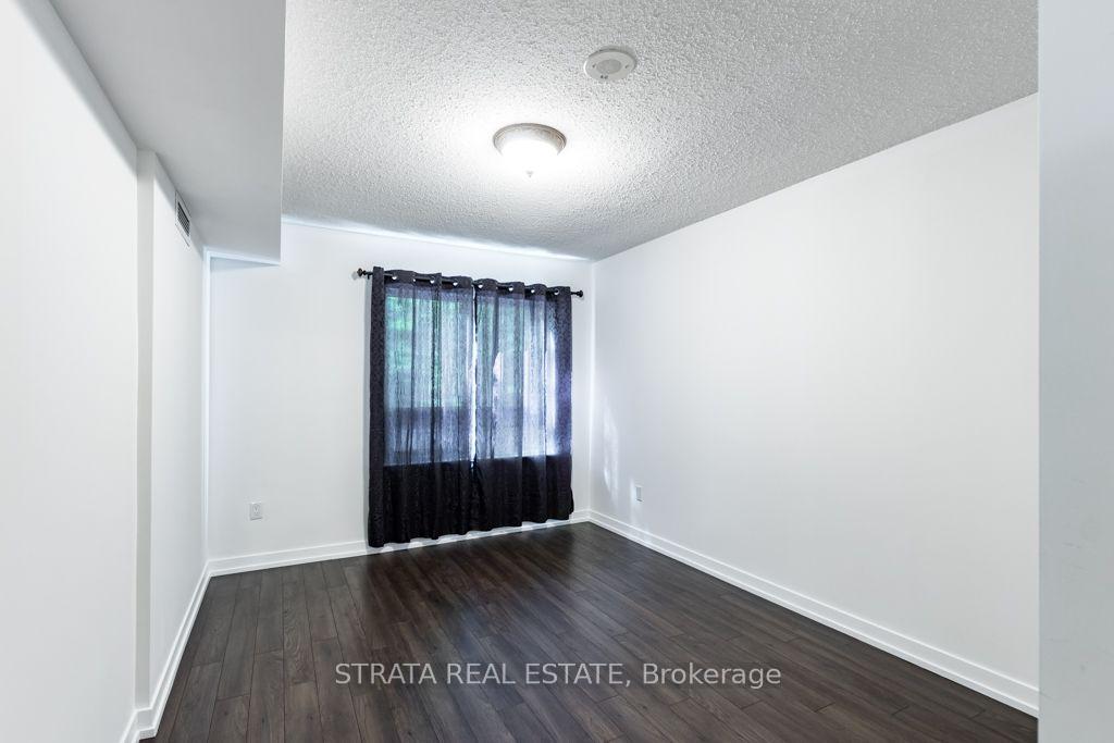 Photo 4 of Unit 111, 816 Lansdowne Avenue, Toronto, Dovercourt-Wallace Emerson-Junction — HOMEH