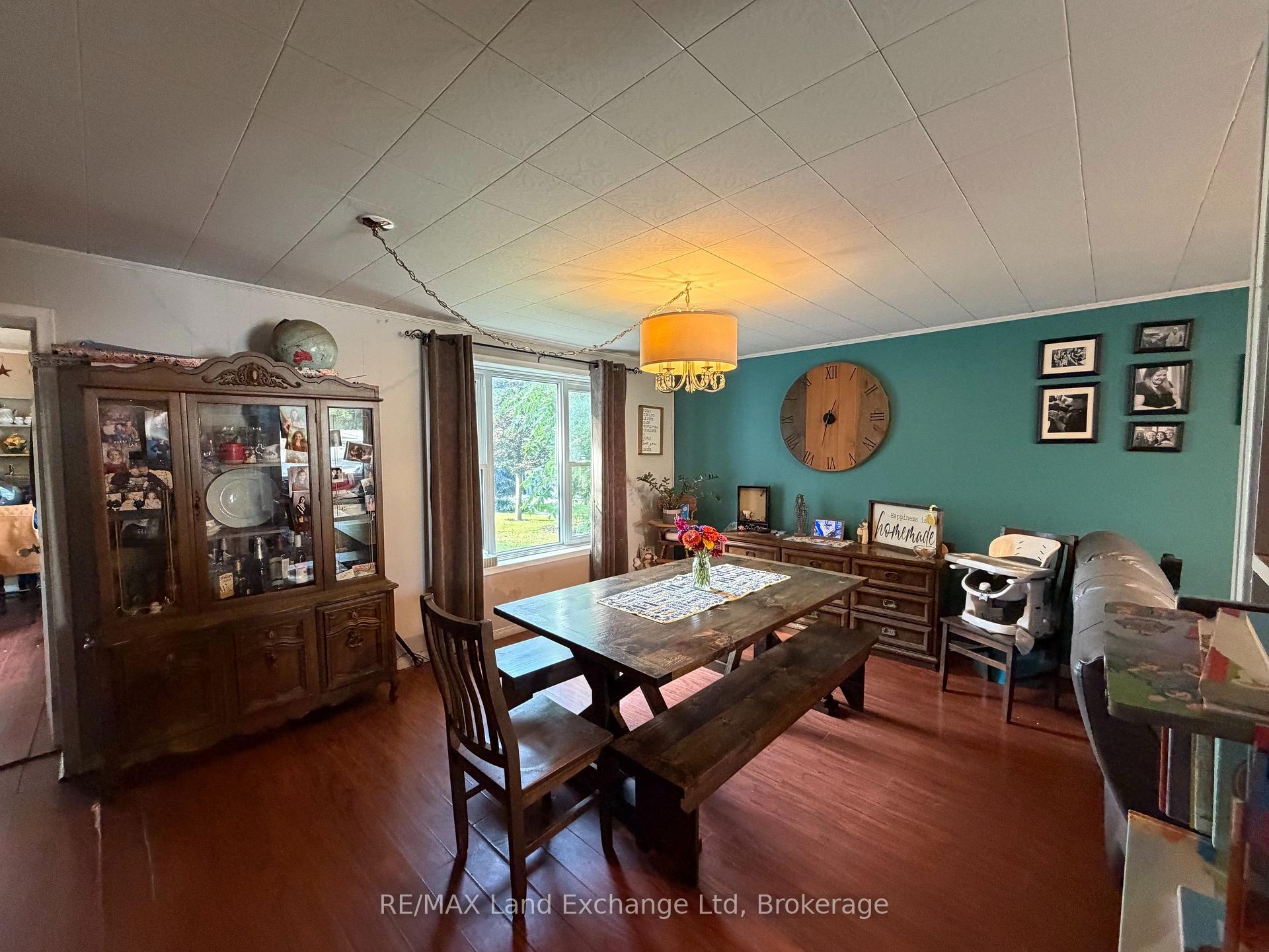 Photo 5 of 204 Minnie Street, North Huron, Wingham — HOMEH