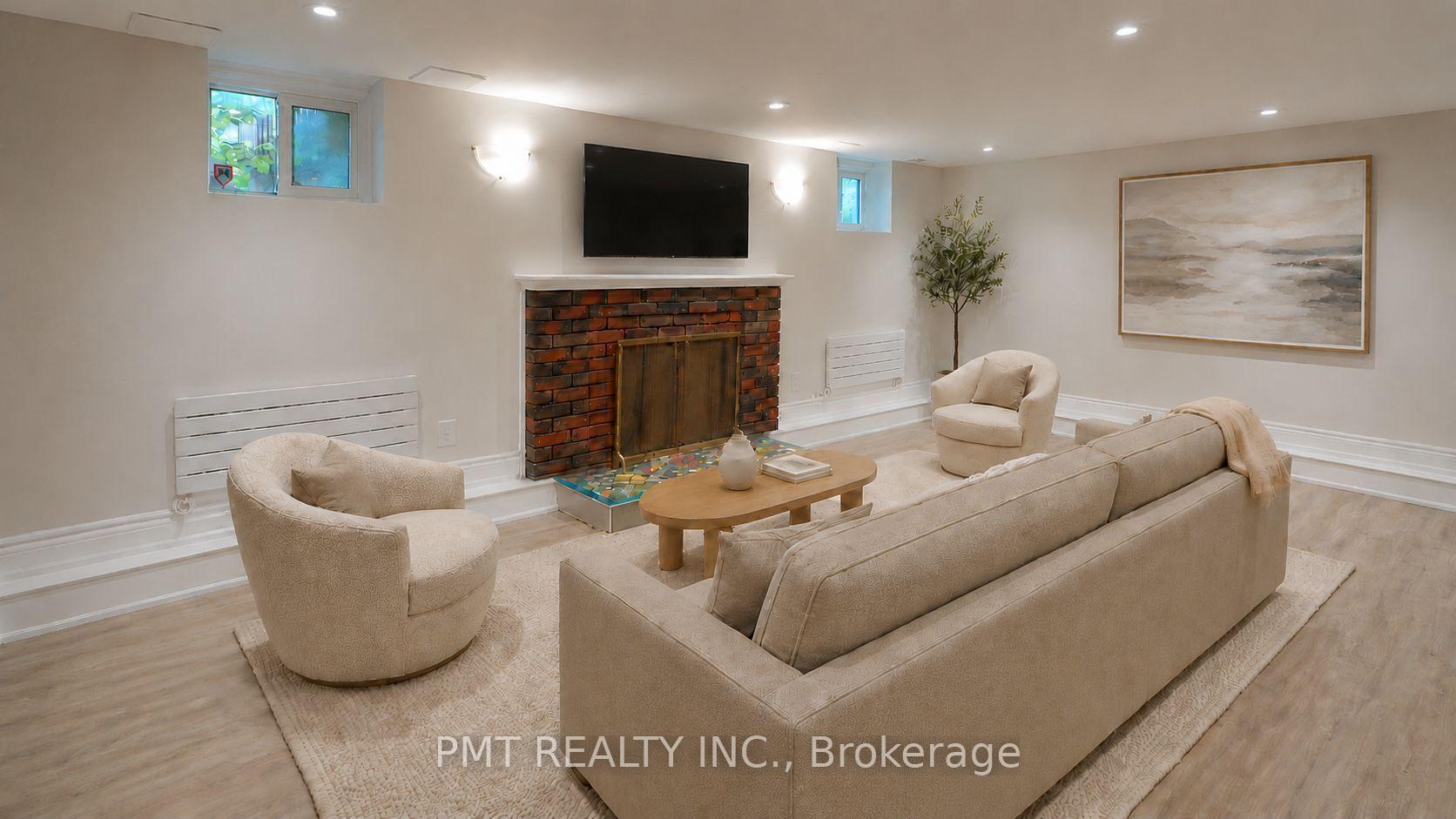 Photo 4 of Unit Lower, 881 Coxwell Avenue, Toronto, Danforth Village-East York — HOMEH