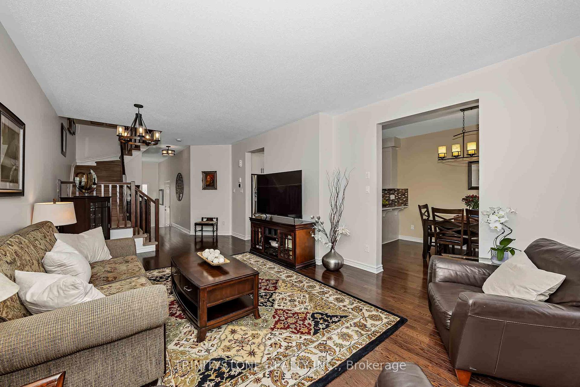 Photo 15 of 1114 Northgraves Crescent, Ottawa, Kanata - Emerald Meadows/Trailwest — HOMEH