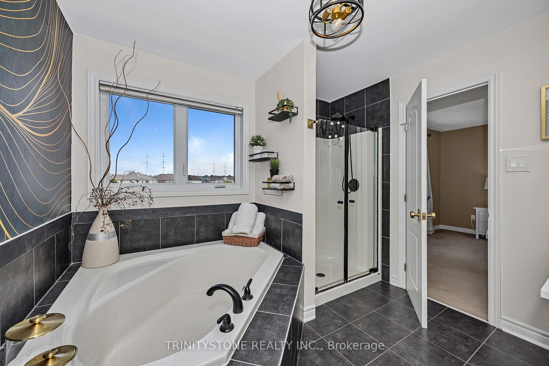 Photo 31 of 1114 Northgraves Crescent, Ottawa, Kanata - Emerald Meadows/Trailwest — HOMEH