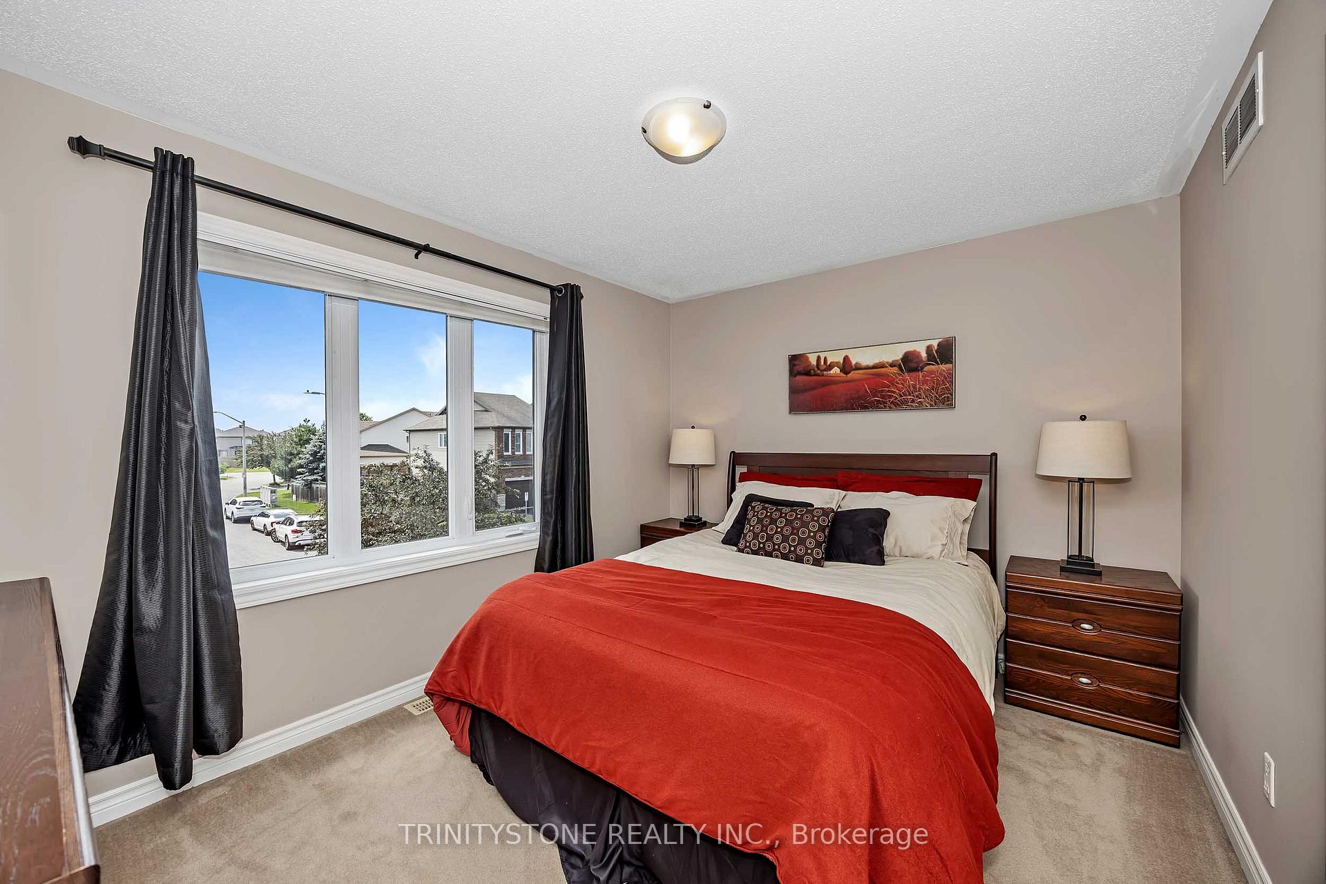 Photo 33 of 1114 Northgraves Crescent, Ottawa, Kanata - Emerald Meadows/Trailwest — HOMEH