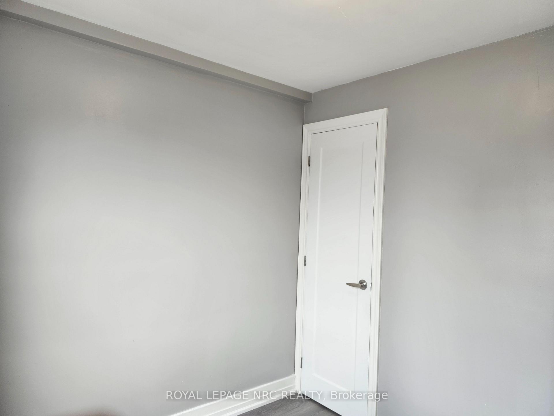 Photo 18 of Unit 1, 476 East Main Street, Welland, Welland Downtown — HOMEH