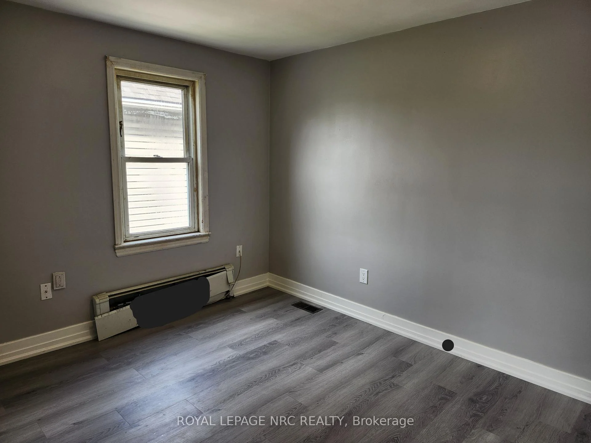 Photo 14 of Unit 1, 476 East Main Street, Welland, Welland Downtown — HOMEH