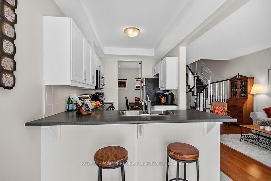 Photo 13 of 172 Laramie Crescent, Ottawa, Barrhaven - Stonebridge — HOMEH