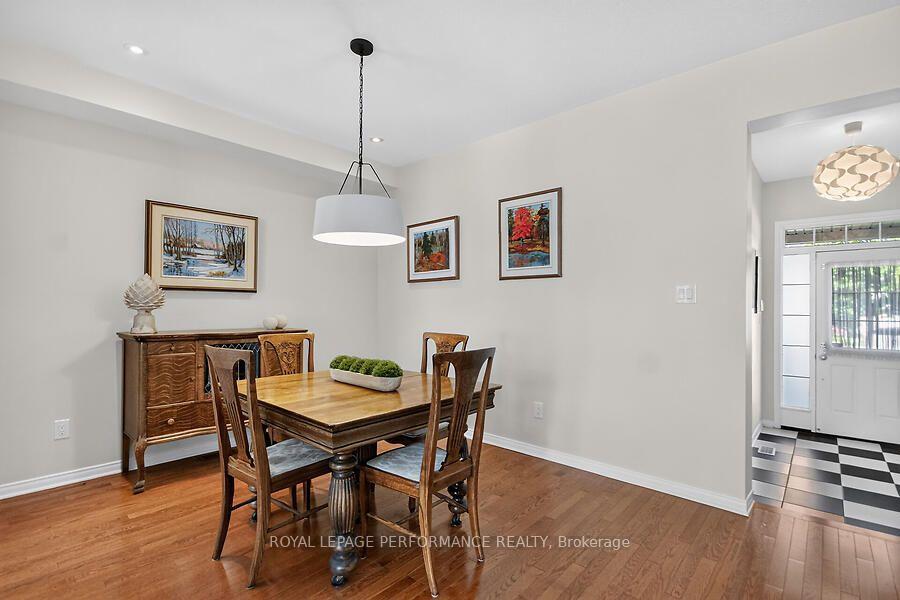 Photo 18 of 172 Laramie Crescent, Ottawa, Barrhaven - Stonebridge — HOMEH