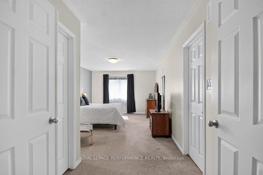 Photo 22 of 172 Laramie Crescent, Ottawa, Barrhaven - Stonebridge — HOMEH