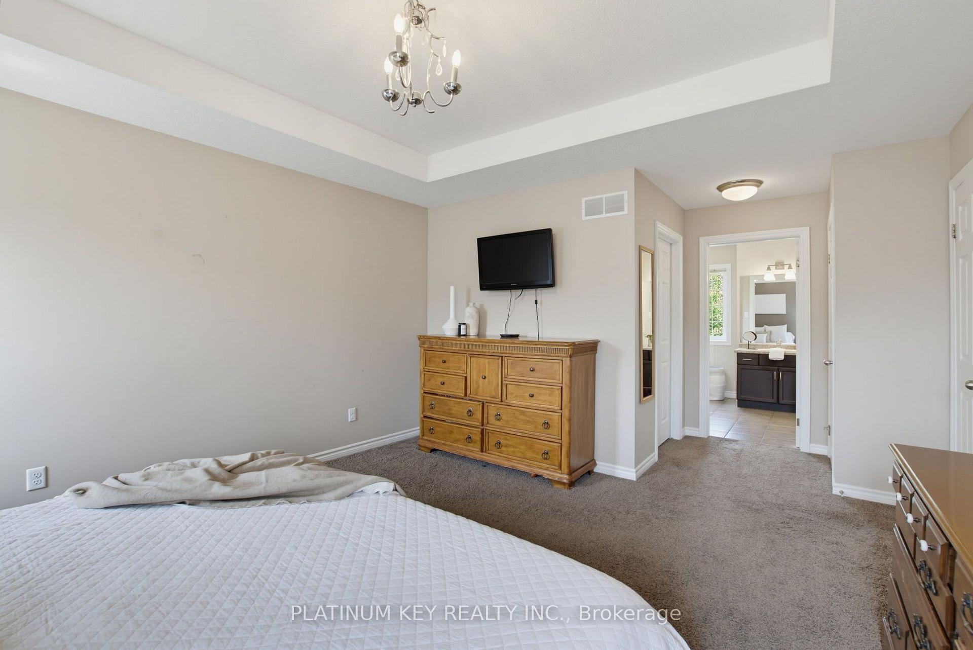 Photo 23 of 114 Jenna Drive, Strathroy-Caradoc, NW — HOMEH