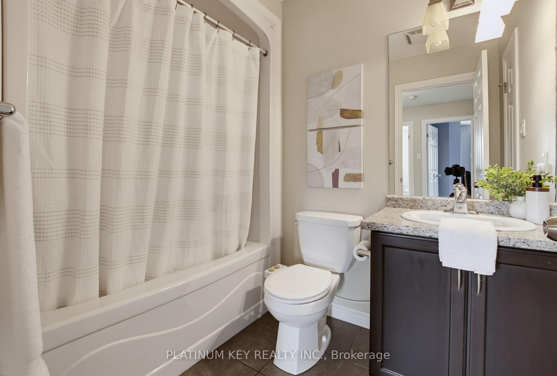 Photo 33 of 114 Jenna Drive, Strathroy-Caradoc, NW — HOMEH