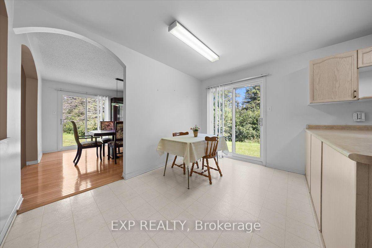 Photo 15 of 113 Grey Fox Drive, Ottawa, Huntley Ward (North West) — HOMEH