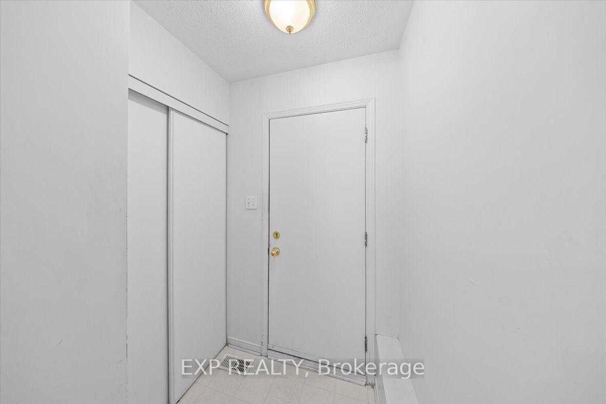 Photo 20 of 113 Grey Fox Drive, Ottawa, Huntley Ward (North West) — HOMEH