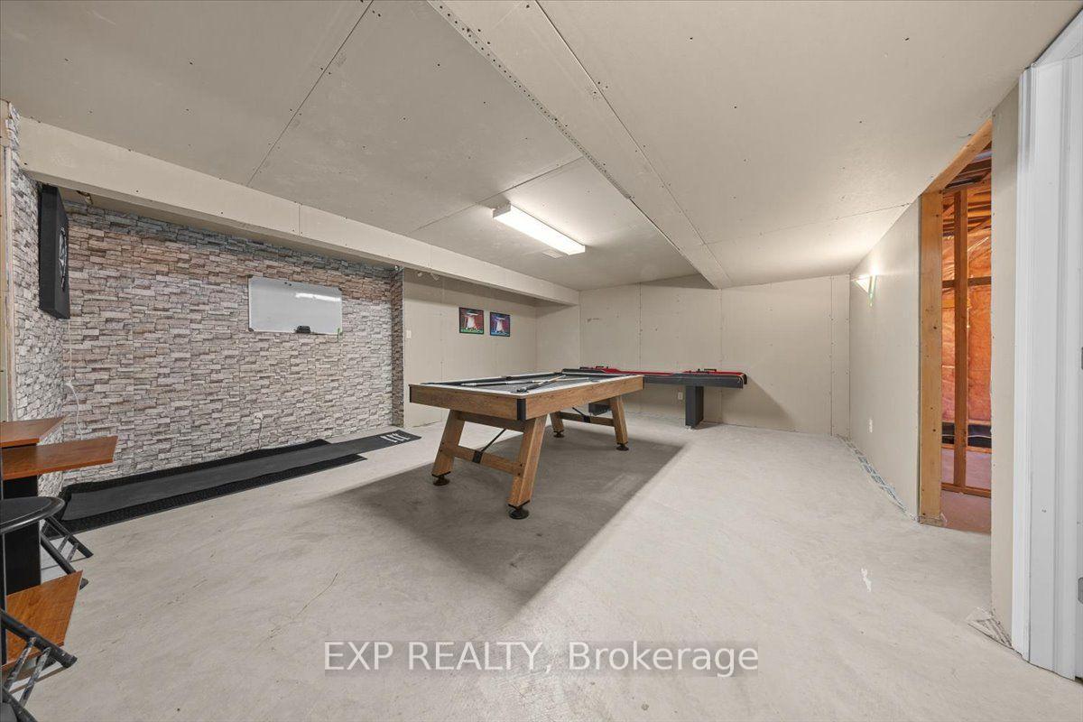 Photo 31 of 113 Grey Fox Drive, Ottawa, Huntley Ward (North West) — HOMEH