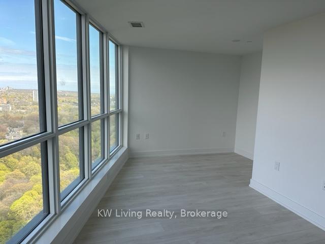 Photo 2 of Unit 2516, 585 Bloor Street E, Toronto, North St. James Town — HOMEH