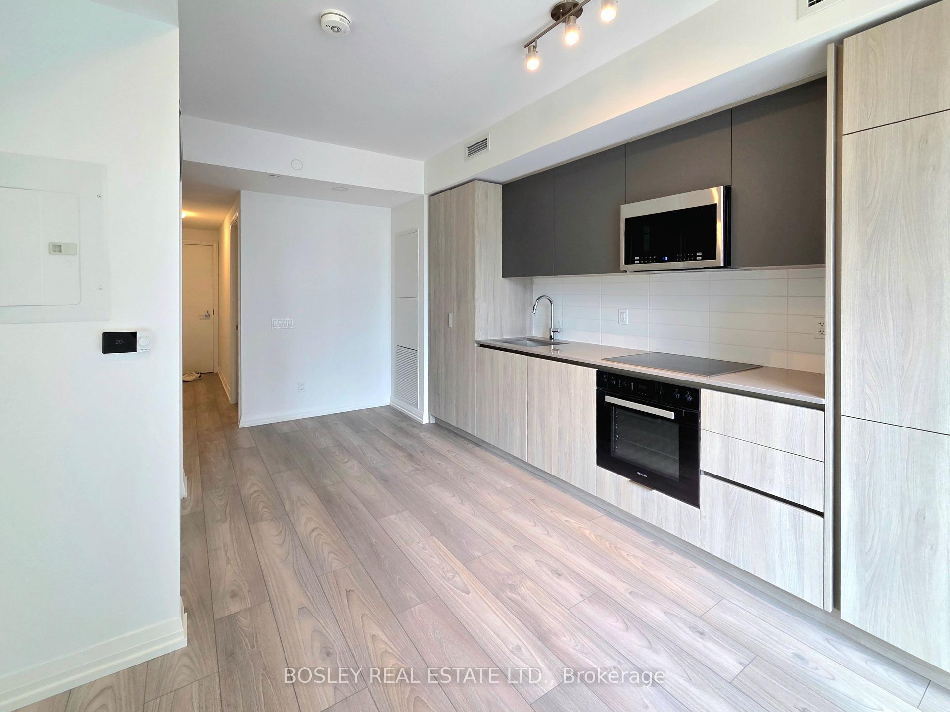 Photo 6 of Unit 2116, 400 King Street, Toronto, Waterfront Communities — HOMEH