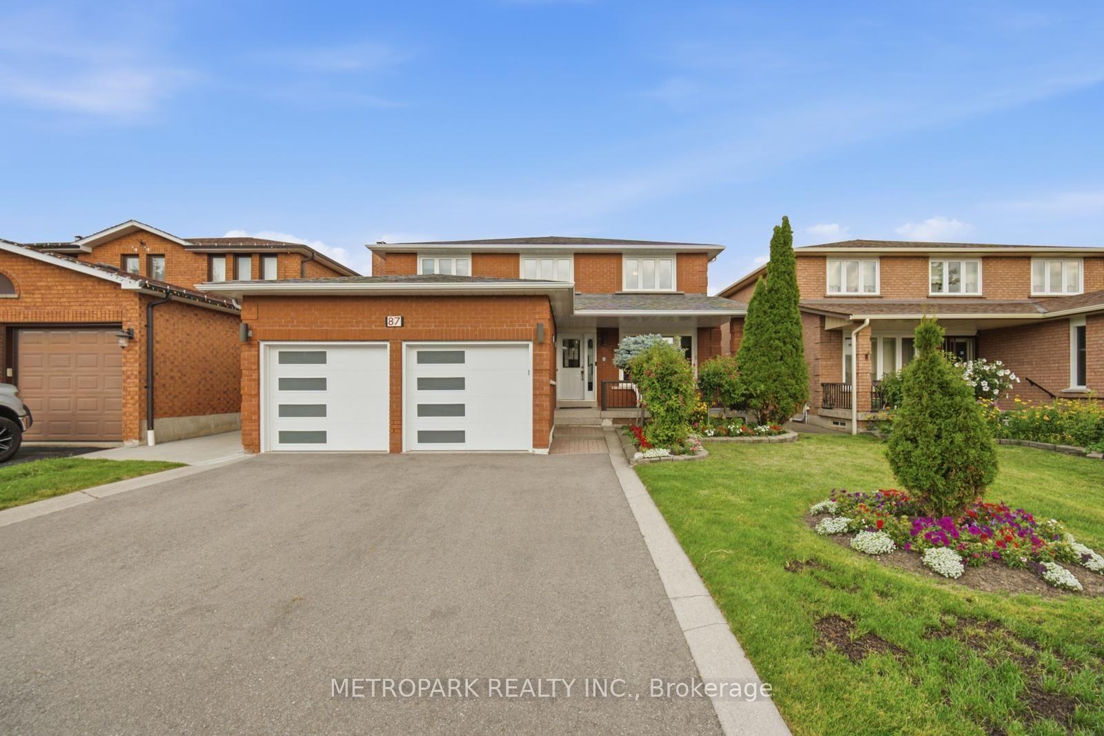 Photo 4 of 87 Belview Avenue, Vaughan, East Woodbridge — HOMEH