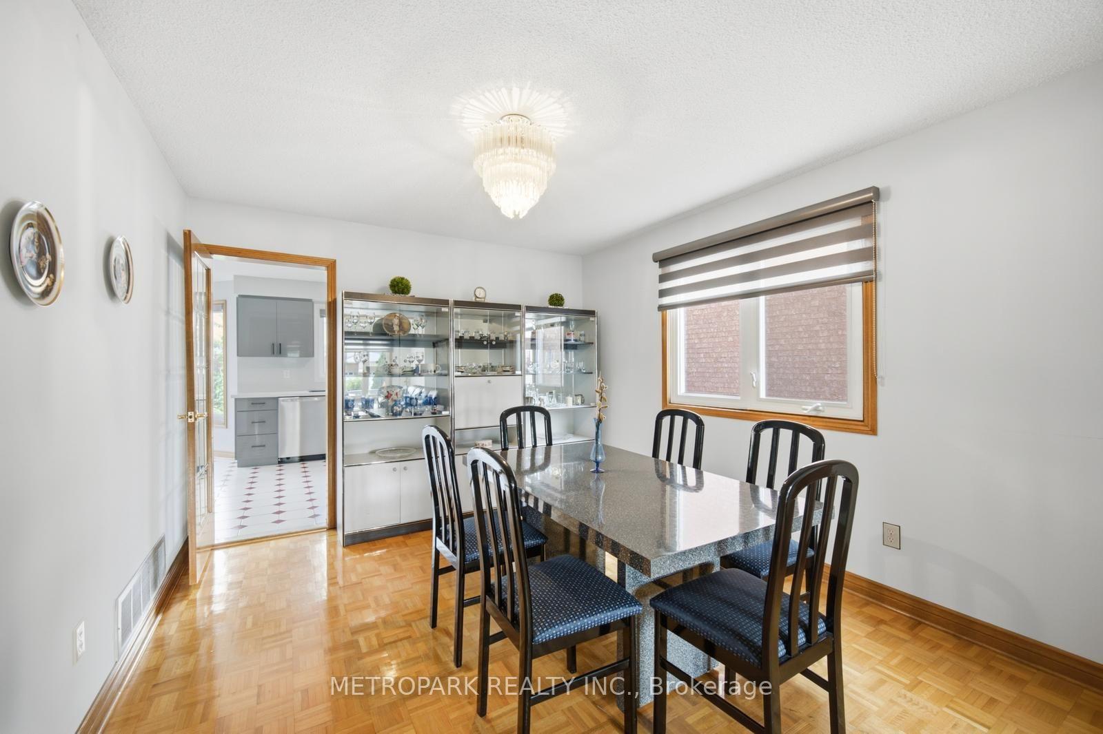 Photo 14 of 87 Belview Avenue, Vaughan, East Woodbridge — HOMEH