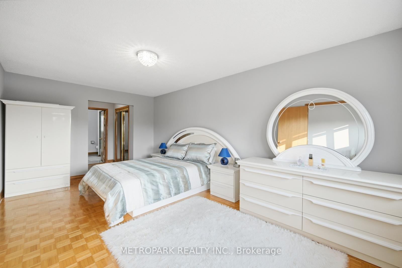 Photo 27 of 87 Belview Avenue, Vaughan, East Woodbridge — HOMEH
