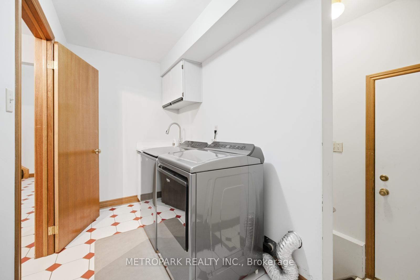 Photo 46 of 87 Belview Avenue, Vaughan, East Woodbridge — HOMEH