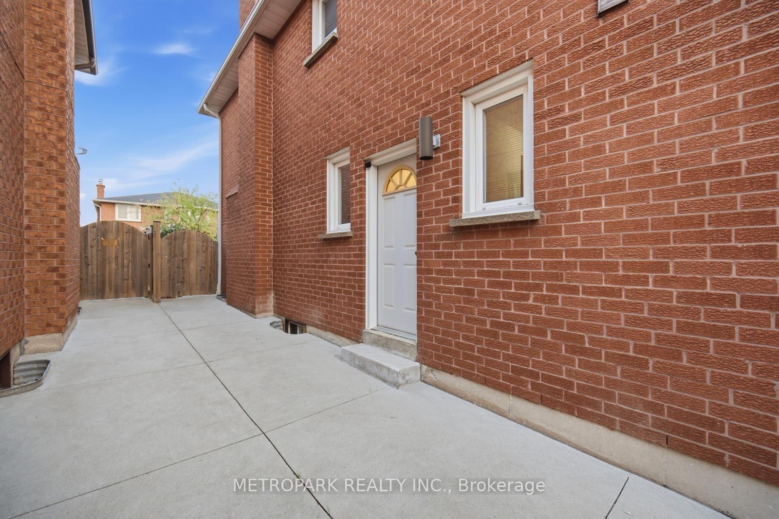 Photo 47 of 87 Belview Avenue, Vaughan, East Woodbridge — HOMEH