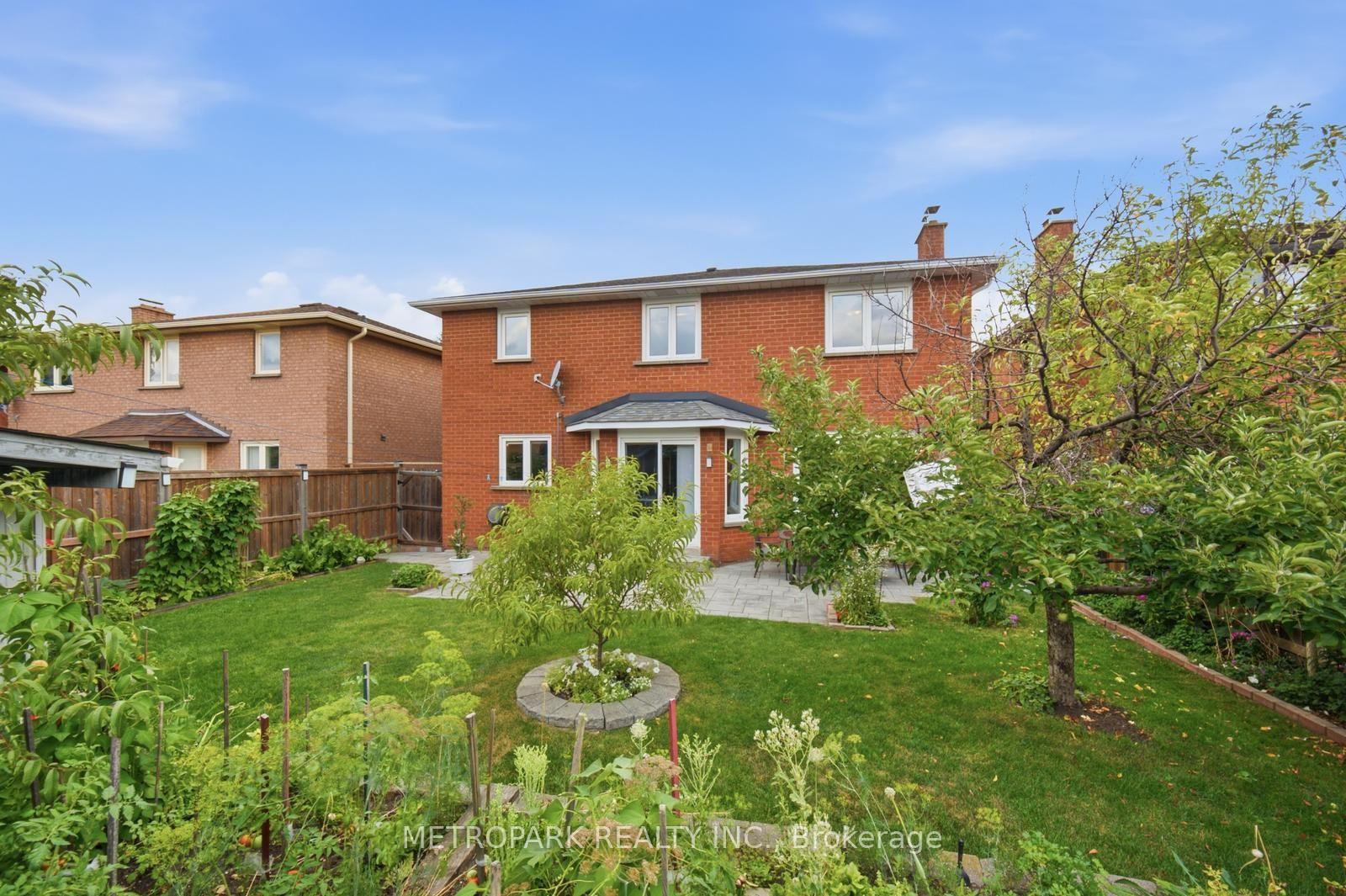 Photo 52 of 87 Belview Avenue, Vaughan, East Woodbridge — HOMEH