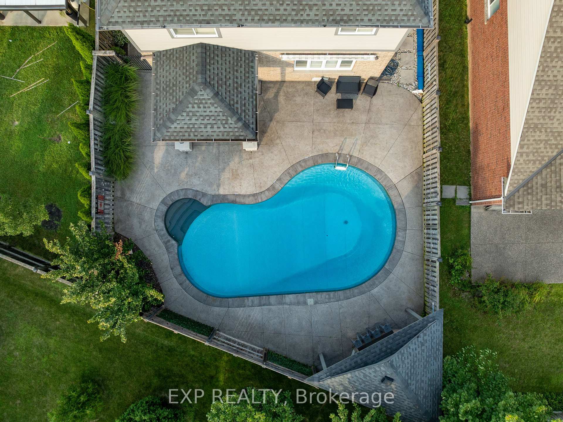 Photo 6 of 5783 Jake Crescent, Niagara Falls, Forestview — HOMEH