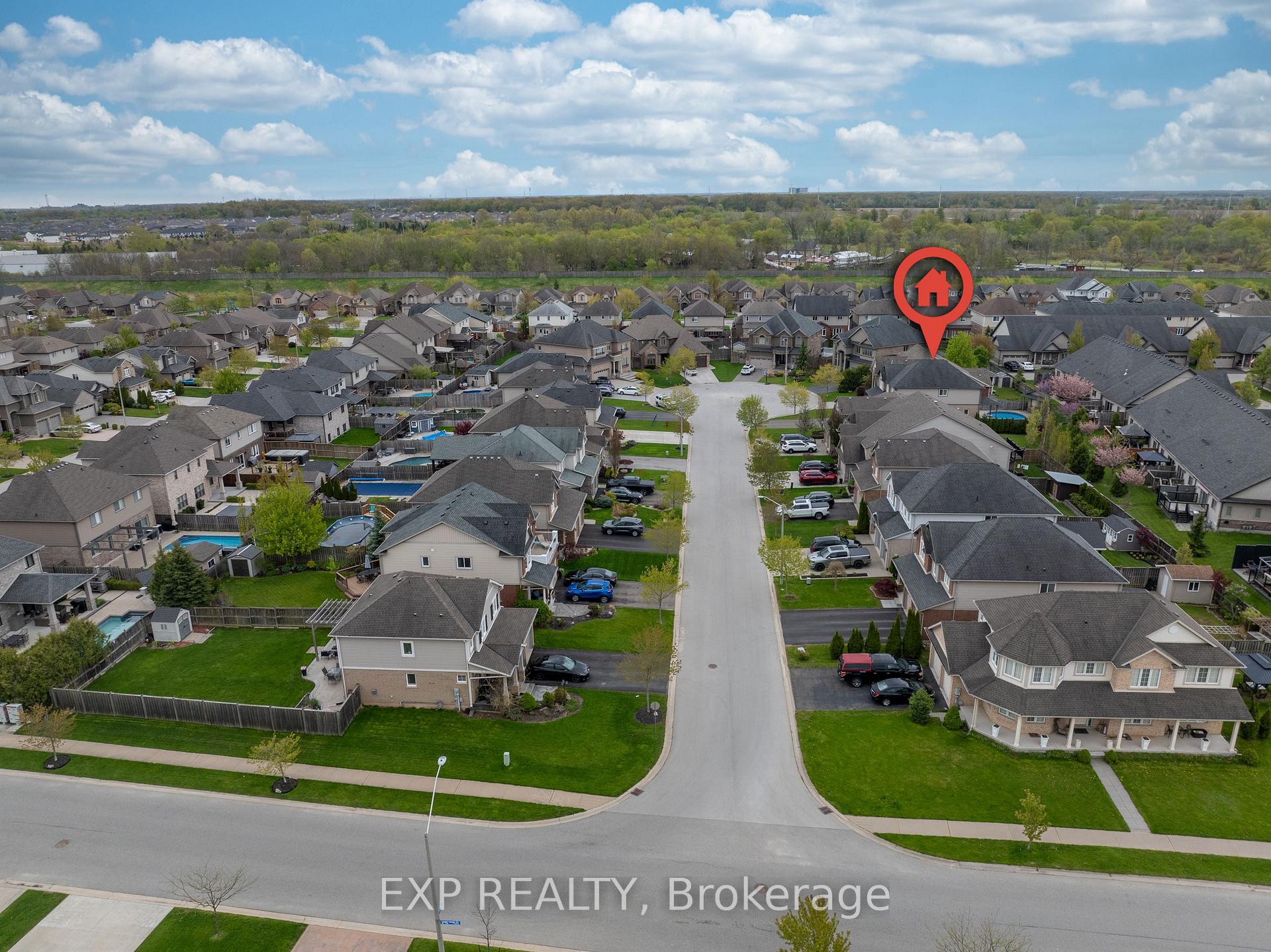 Photo 8 of 5783 Jake Crescent, Niagara Falls, Forestview — HOMEH