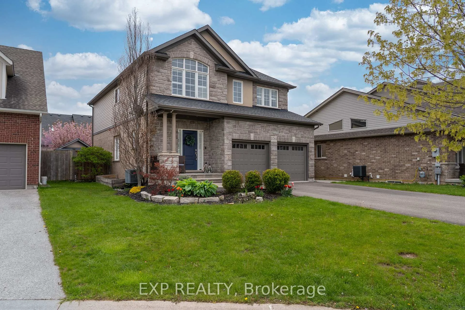 Photo 4 of 5783 Jake Crescent, Niagara Falls, Forestview — HOMEH