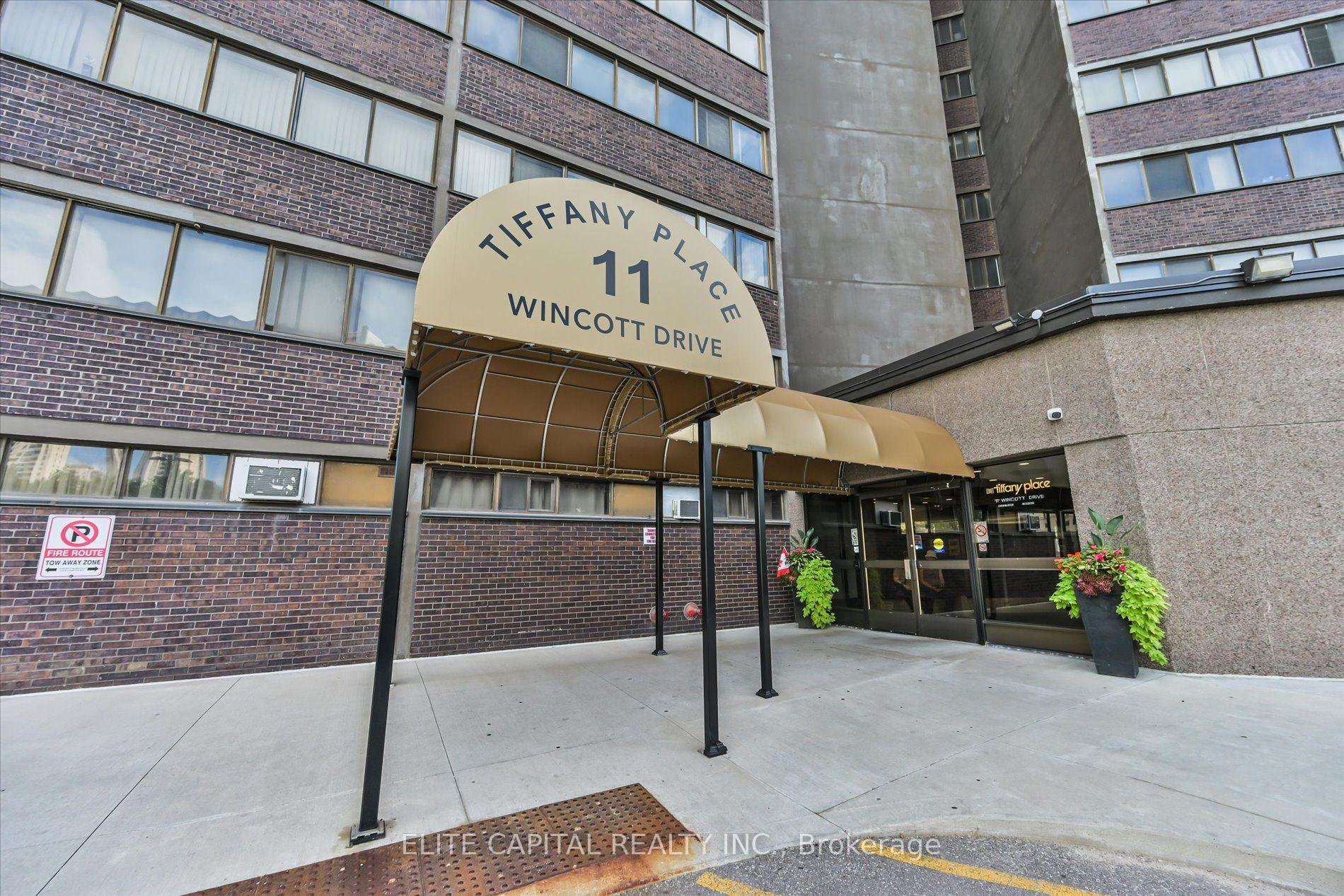 Photo 3 of Unit #1710, 11 Wincott Drive, Etobicoke, Kingsview Village-The Westway — HOMEH