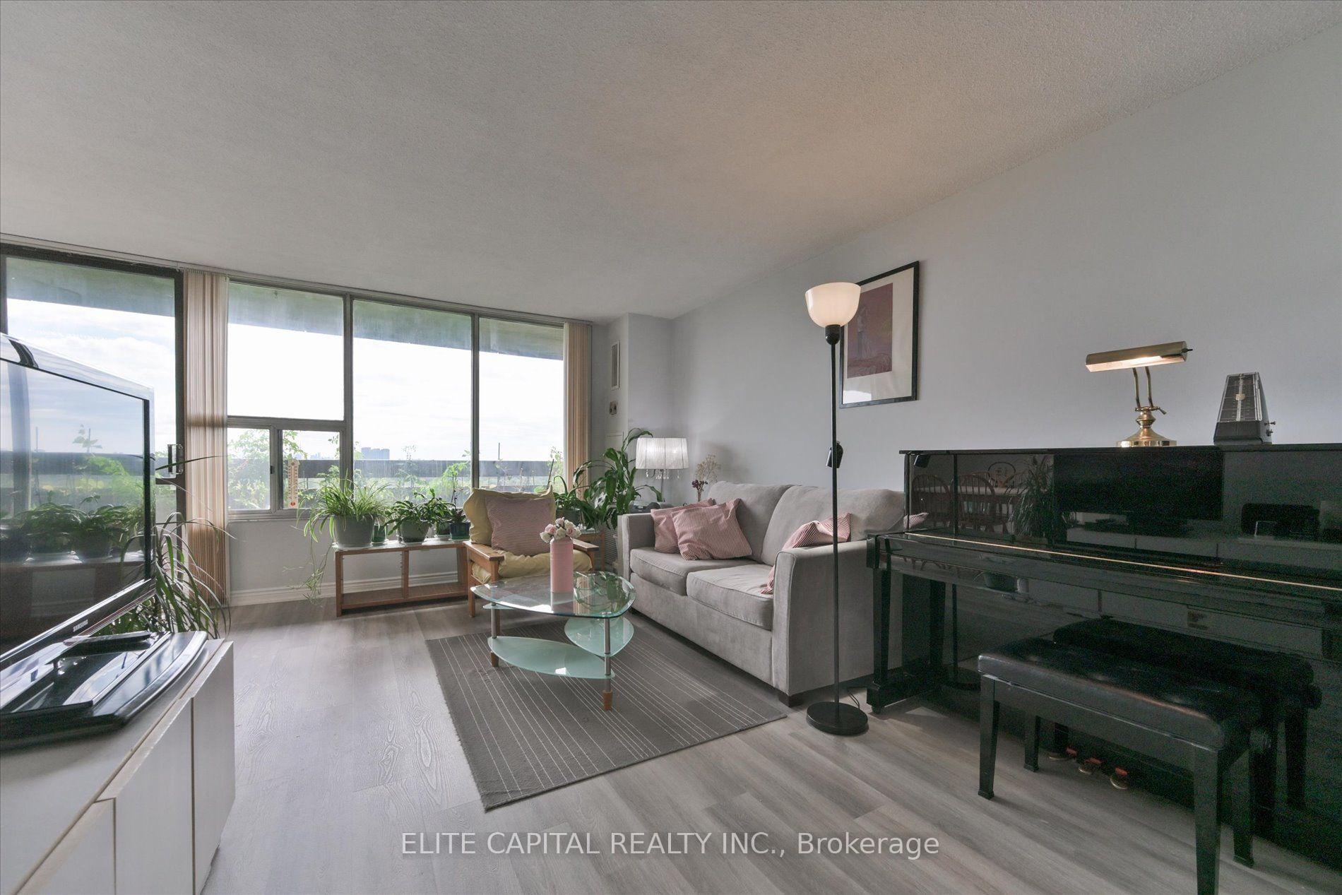 Photo 7 of Unit #1710, 11 Wincott Drive, Etobicoke, Kingsview Village-The Westway — HOMEH