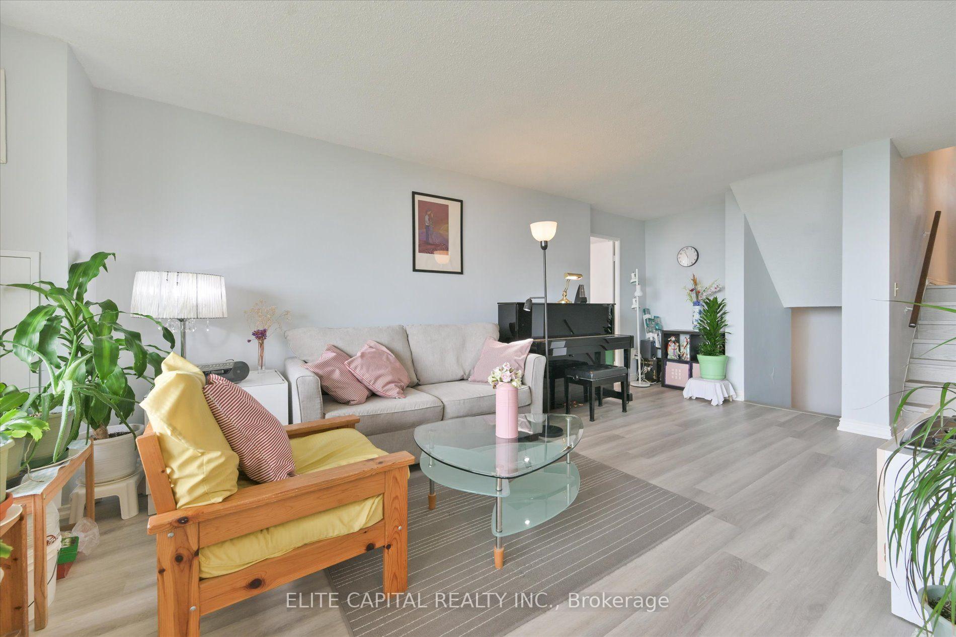 Photo 11 of Unit #1710, 11 Wincott Drive, Etobicoke, Kingsview Village-The Westway — HOMEH