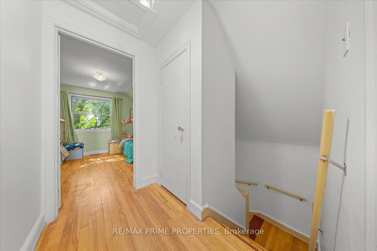 Photo 16 of 1273 Thames Street, Ottawa, Carlington — HOMEH