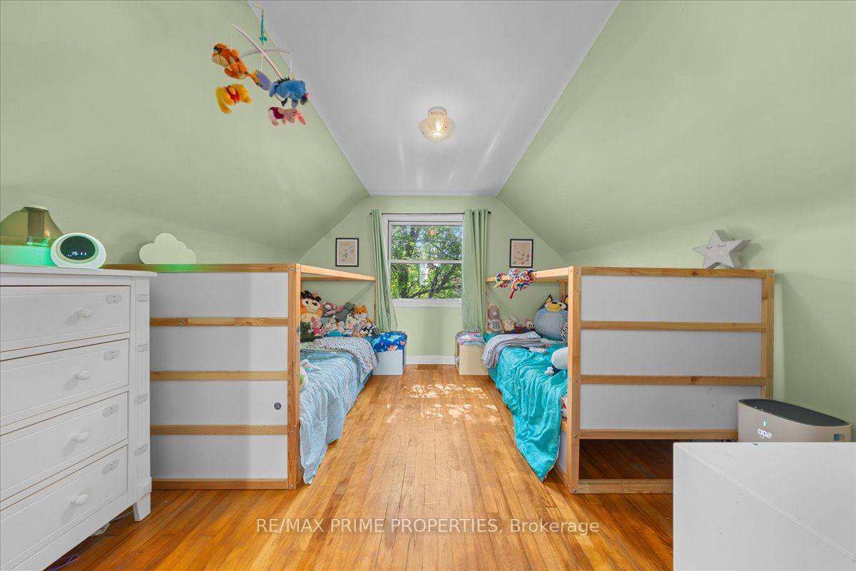Photo 17 of 1273 Thames Street, Ottawa, Carlington — HOMEH