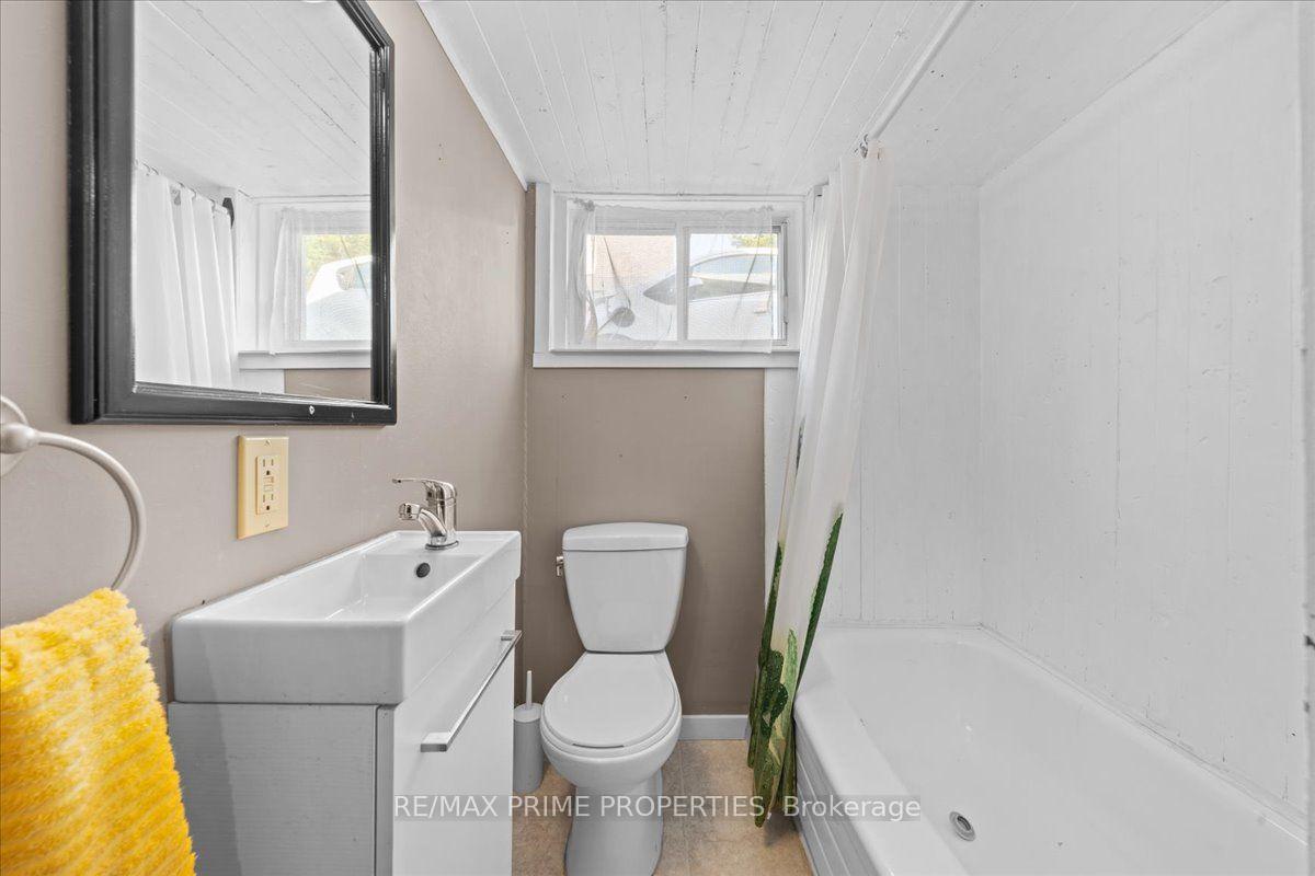 Photo 22 of 1273 Thames Street, Ottawa, Carlington — HOMEH