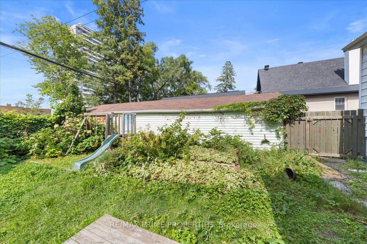 Photo 29 of 1273 Thames Street, Ottawa, Carlington — HOMEH