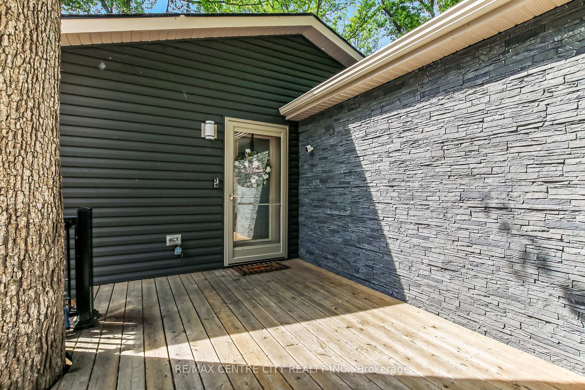 Photo 3 of Unit 30, 22790 Amiens Road, Middlesex Centre, Rural Middlesex Centre — HOMEH