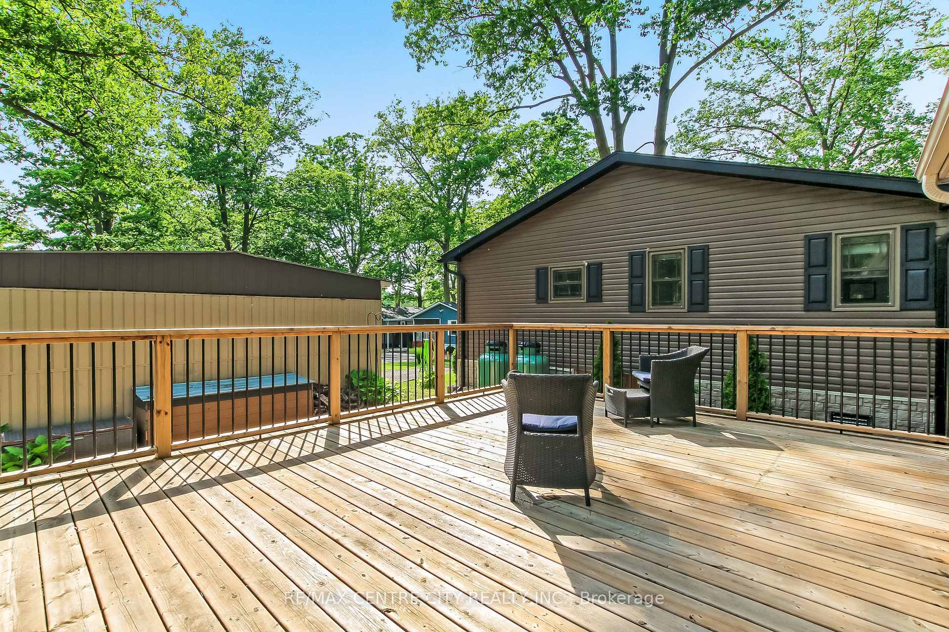 Photo 4 of Unit 30, 22790 Amiens Road, Middlesex Centre, Rural Middlesex Centre — HOMEH