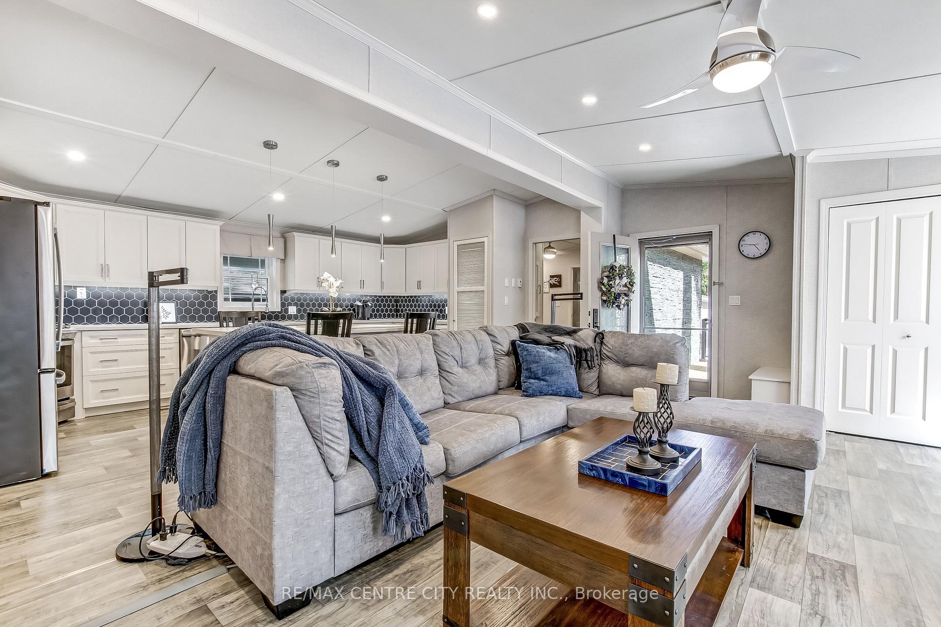 Photo 12 of Unit 30, 22790 Amiens Road, Middlesex Centre, Rural Middlesex Centre — HOMEH